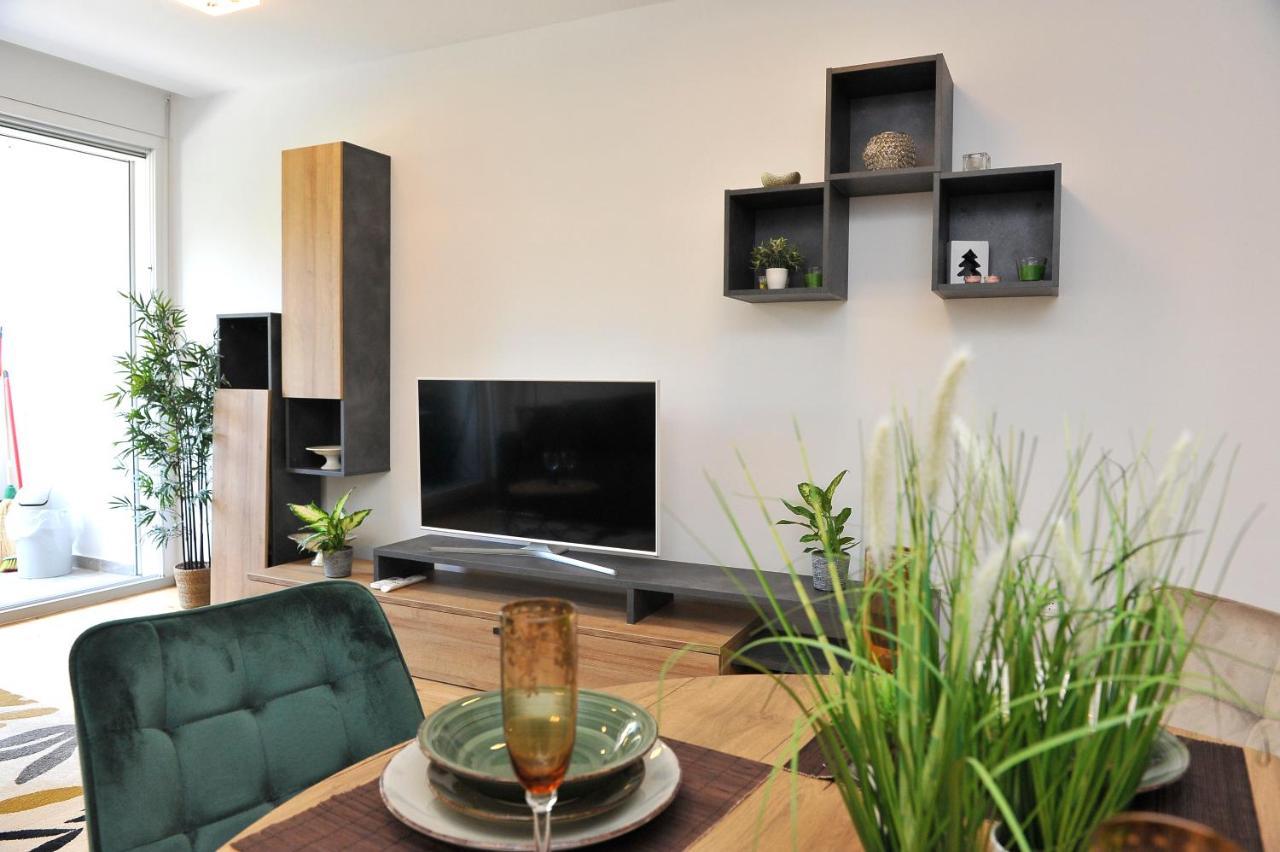 Carruba Split Apartment Exterior foto